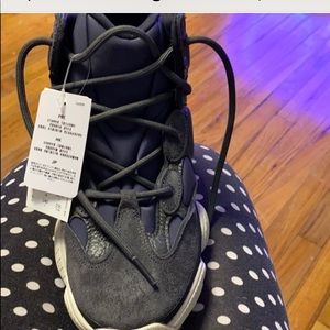 Copy please see previous listing.